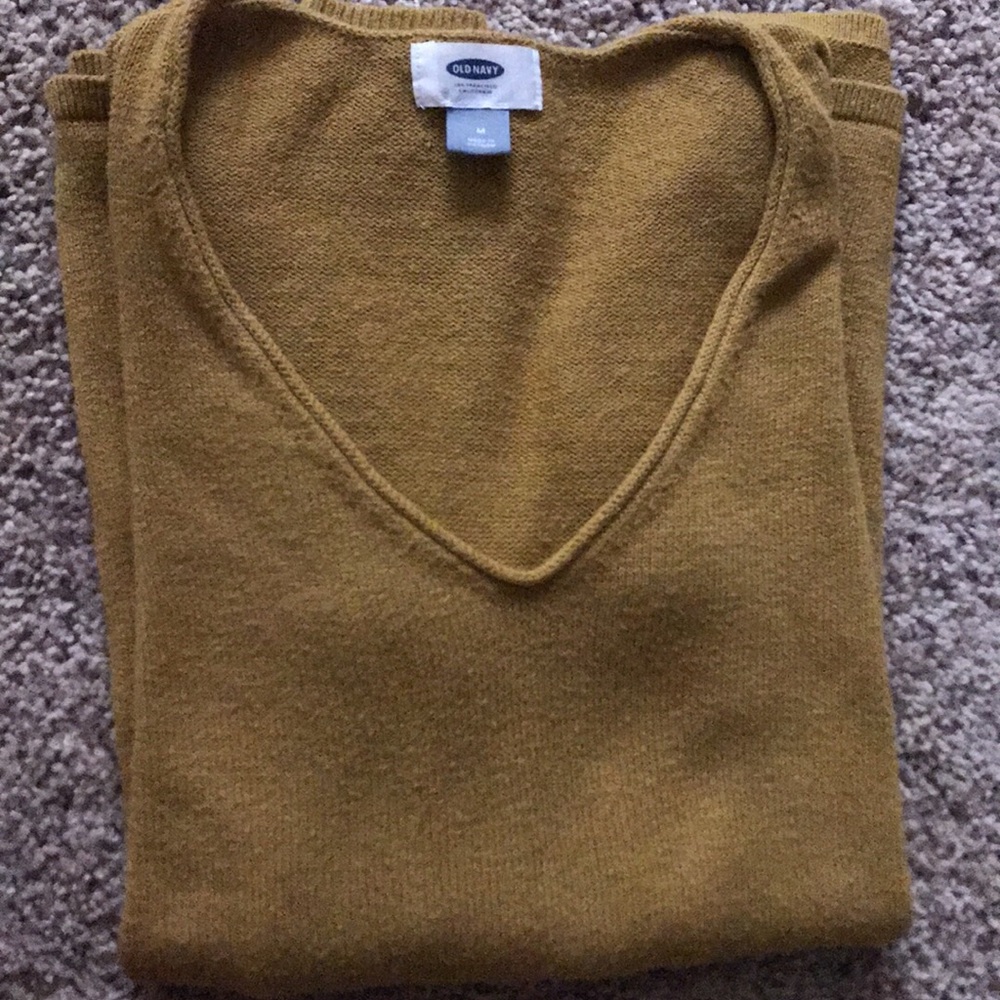 Mustard yellow sweater